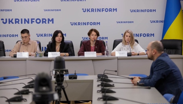 З 6 серпня частина білорусів в Україні може опинитися поза законом через неможливість оновити паспорт