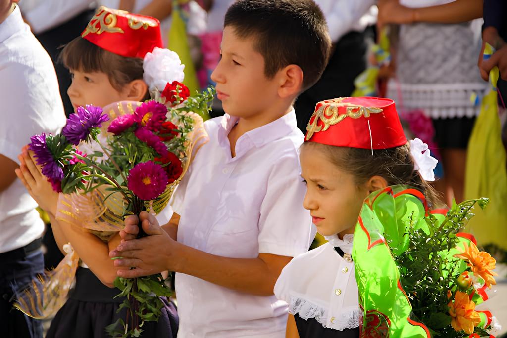 День знань у Новоолексіївській школі №1 у 2019 році. Фото: ipc.org.ua.