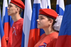 Moscou enrôle les jeunes des territoires occupés de la région de Louhansk dans des camps militaires