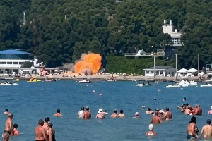 ロシアのビーチへの無人機落下は「ロシアの防空によるもの」＝ウクライナ偽情報対策センター