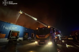 16 osób zginęło, 28 zostało rannych w obwodzie kijowskim, najwięcej ofiar rosyjskiego ataku w rejonie browarskim

