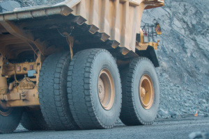 Ferrexpo suspende temporalmente la extracción de mineral de hierro en Ucrania