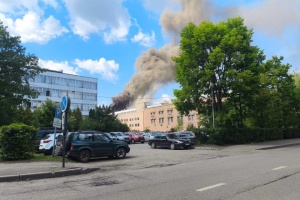 Un incendie ravage le principal centre de recherche russe sur les missiles balistiques près de Moscou