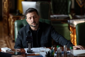 Zelensky trata con Rutte suministro de misiles interceptores a Ucrania