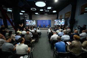 Zelensky anuncia la fecha de la primera cumbre de la "Iniciativa de Integración de los Cárpatos"
