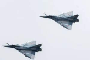 Geheimdienst SBU deckt russisches Agenten-Netzwerk auf, welches Informationen über  F-16 und Mirage- Kampfjets sammelte   
