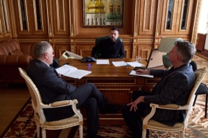 Zelensky aborda las amenazas a la seguridad alimentaria derivadas de los ataques rusos con el presidente egipcio
