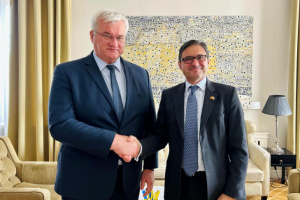El embajador de España concluye su misión diplomática en Ucrania