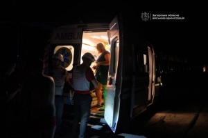 Un muerto y seis heridos en otro ataque ruso a Zaporiyia