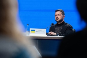 Zelensky: Ucrania debe ser competitiva con Rusia en ataques de largo alcance