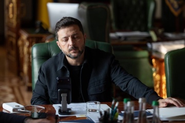 Zelensky trata con Rutte suministro de misiles interceptores a Ucrania