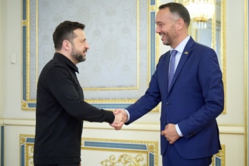 Volodymyr Zelensky et le chef de la diplomatie belge discutent des dates possibles pour la signature du Drone Deal