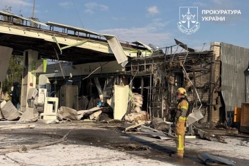 Росіяни завдали удару по АЗС у Харкові - загинула жінка, ще четверо людей постраждали