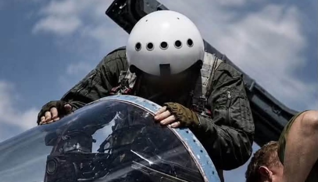 Льотчик винищувача Су-27 точним ударом знищив артилерійську позицію росіян на Запоріжжі
