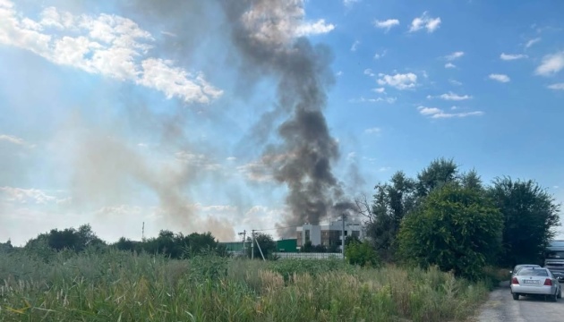 У Дніпрі росіяни знищили склад ВООЗ із гуманітарними медичними засобами