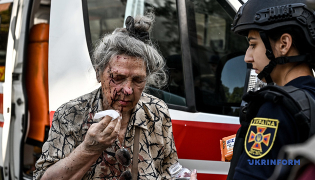 Guerre en Ukraine : vingt-six blessés dans une frappe aérienne russe sur Zaporijjia