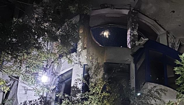 Un dron impacta contra un edificio residencial en Odesa