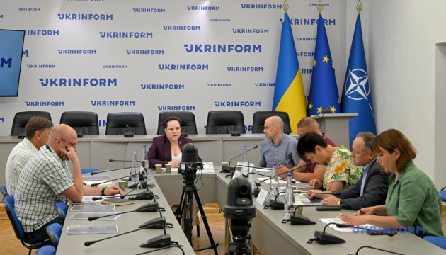 У Києві презентували дослідження про ідеологічний вплив РФ на ТОТ