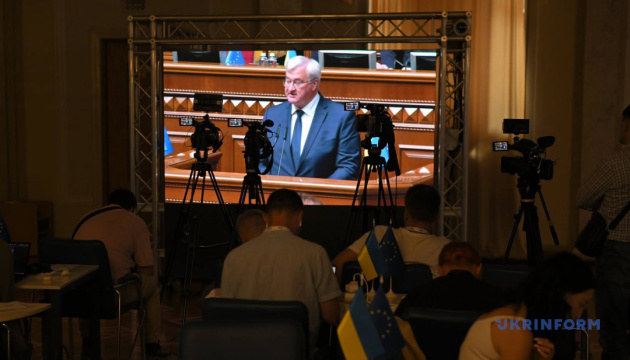 Le ministre ukrainien des Affaires étrangères présente trois priorités clés de la diplomatie nationale lors d’une intervention au Parlement