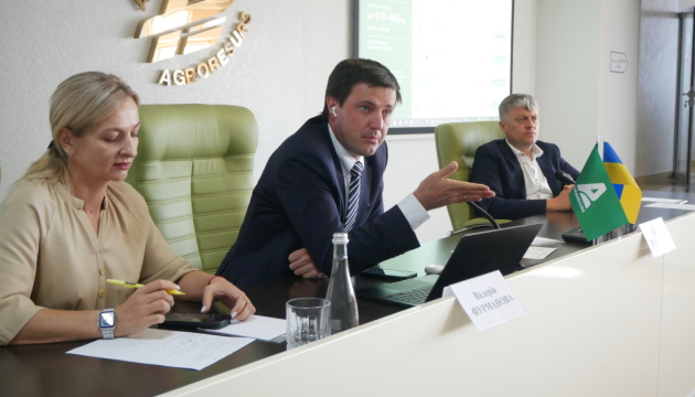 Для аграріїв прифронтових територій розробляється новий пакет підтримки