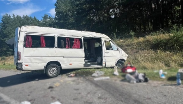 Dans la région de Jytomyr, une voiture est entrée en collision avec un minibus, faisant 7 blessés