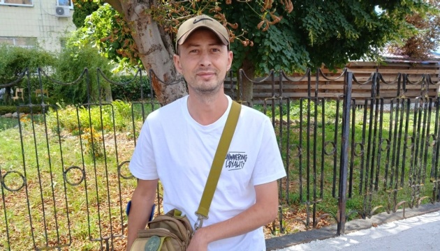 Ветеран розповів, як після важкого поранення голови заново навчився ходити