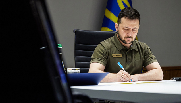 Zelensky enacts NSDC decision on regions' preparations for winter