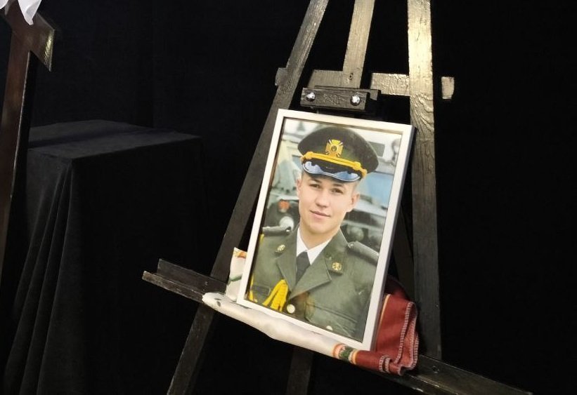 Пам'яті старшого лейтенанта Дмитра Ткаченка (позивний «Рубін»)