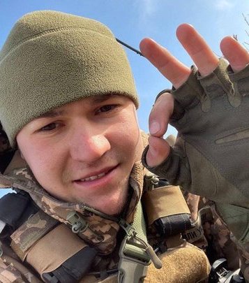 Пам'яті старшого лейтенанта Дмитра Ткаченка (позивний «Рубін»)
