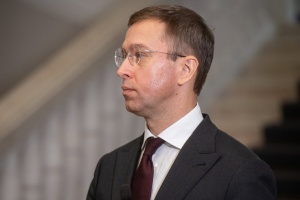 Face à la suspension de l’aide financière, le gouvernement ukrainien fixe les priorités des dépenses publiques