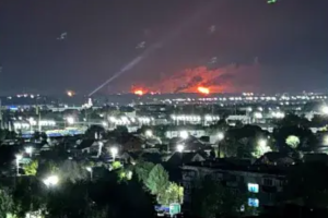 Les raffineries de Syzran et de Saratov suspendent leur activité après des attaques de drones, selon Reuters