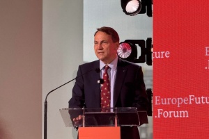 Zamrożone aktywa Kremla w Europie nigdy nie wrócą do Rosji – Sikorski

