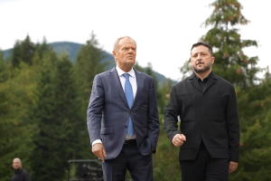 Zelensky tras reunirse con Tusk: Tenemos un enemigo común y debemos mantener la unidad