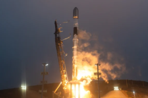 SpaceX запустила ще 27 супутників Starlink