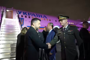 Zelensky llega a Nueva York para participar en el 81.º período de sesiones de la Asamblea General de la ONU y reunirse con Trump y otros mandatarios