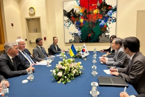 Сибіга у Нью-Йорку обговорив із главою МЗС Південної Кореї військово-технічну співпрацю РФ і КНДР