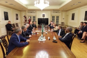 Росіяни вдарили по Києву балістикою, США мають можливість відреагувати сильно - Зеленський