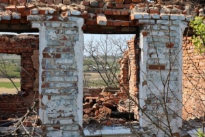 Russian attacks in Kherson region leave four injured
