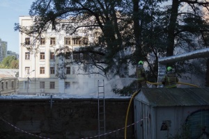Injury toll after Russian drone attacks in Kyiv rises to 20, teenager killed