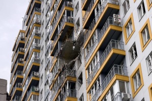 Impacto contra un edificio residencial en Odesa: Cuatro muertos, incluido un niño 