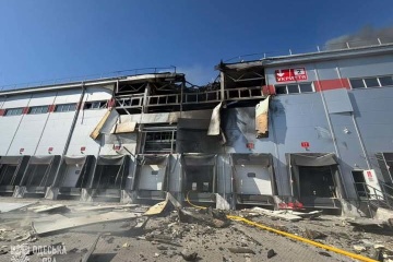 Ворог знову вдарив по терміналу «Нової пошти» в Одесі