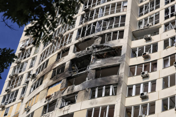 За цю ніч росіяни завдали руйнувань у 13 областях України - Зеленський