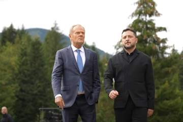 Zelensky tras reunirse con Tusk: Tenemos un enemigo común y debemos mantener la unidad