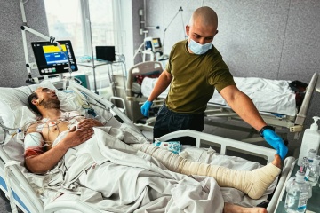 У харківському шпиталі захиснику провели надскладну реконструкцію судини
