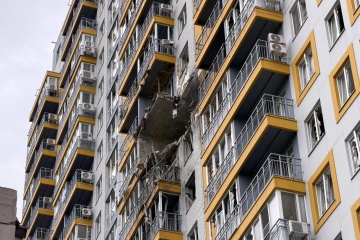 Impacto contra un edificio residencial en Odesa: Cuatro muertos, incluido un niño 