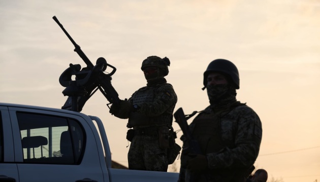 Hava savunmaları, Rusya'nın Ukrayna'ya gece saldırısında kullandığı 135 insansız hava aracını düşürdü.