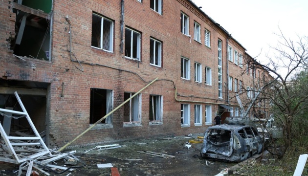 Унаслідок атаки на Хмельниччину пошкоджений житловий будинок, семеро постраждалих