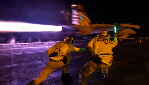 Військові США перехопили 94 торгові судна після відновлення блокади Ірану