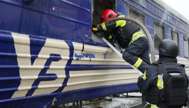 Rusya güçleri Fastiv ve Lutsk'taki demiryolu tesislerine saldırdı