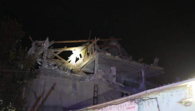 Region Odessa unter Raketen- und Drohnenangriff – Wohnhäuser und Lagerhallen beschädigt